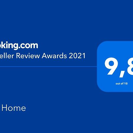 Izu Home Ρίγα Εξωτερικό φωτογραφία