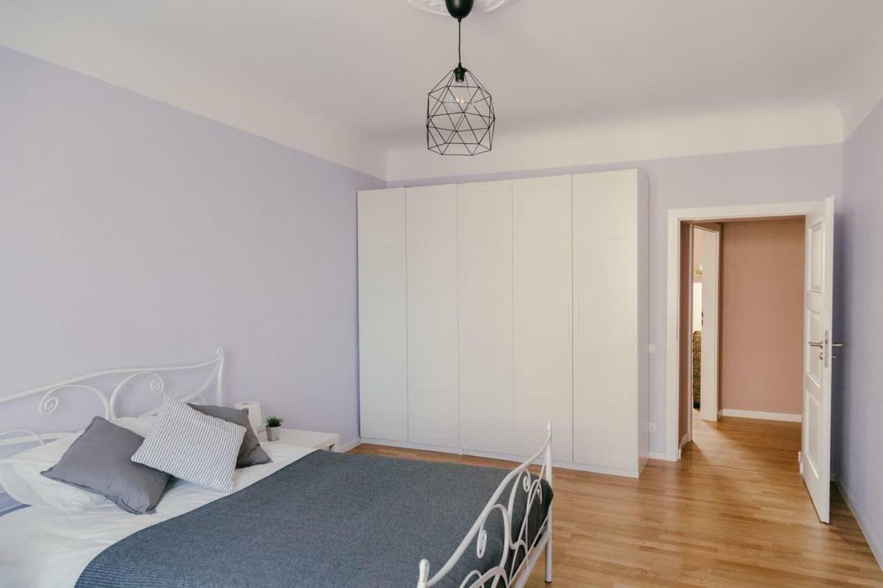 Izu Home Ρίγα Εξωτερικό φωτογραφία